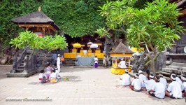 Karangasem Tour - Goa Lawah