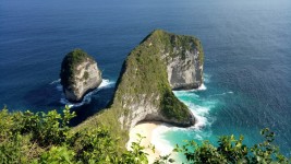 Nusa Penida - Journey To The West - Kelingking Beach
