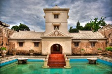 Jogjakarta Tours - Taman Sari Water Castle